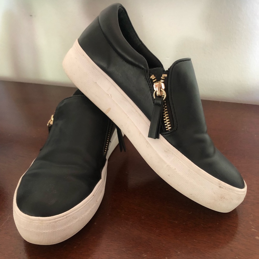 STEVE MADDEN sneakers size 6